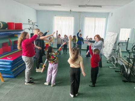 на празднике